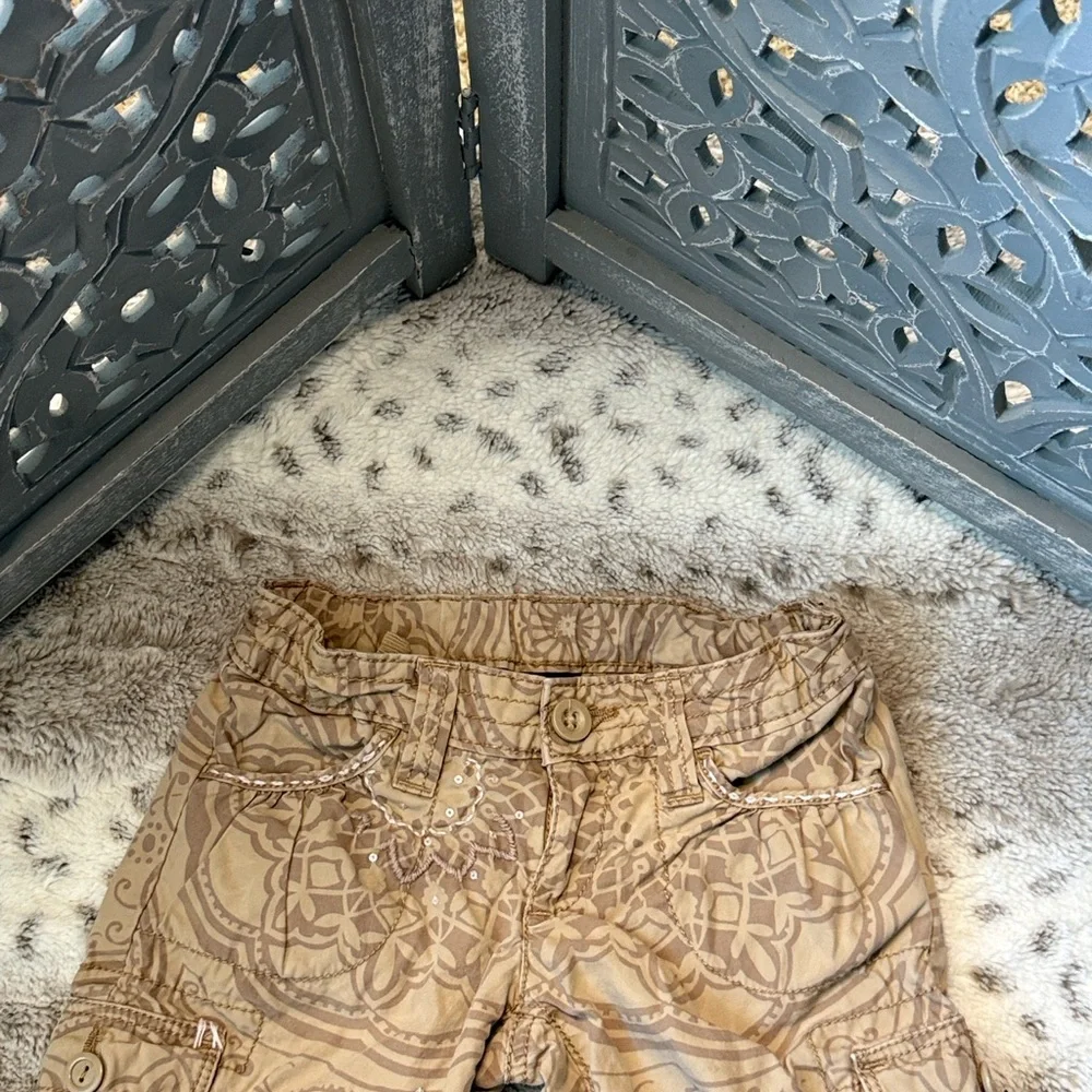 Gap Kids cream tan boho embroidered shorts girls 5T neutral girlhoodcore summer